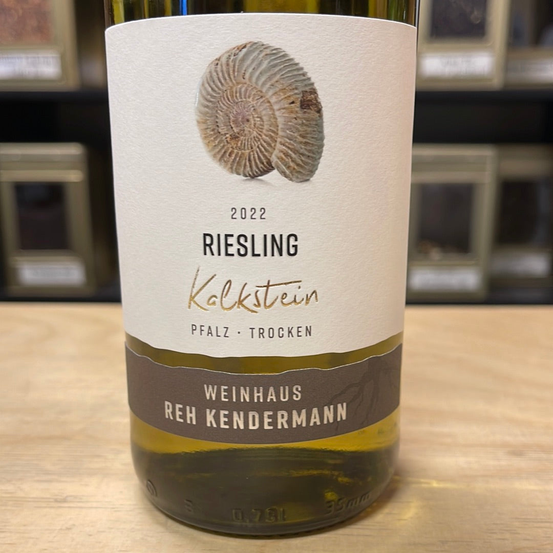 Kalkstein Riesling Trocken
Weinhaus Reh Kendermann