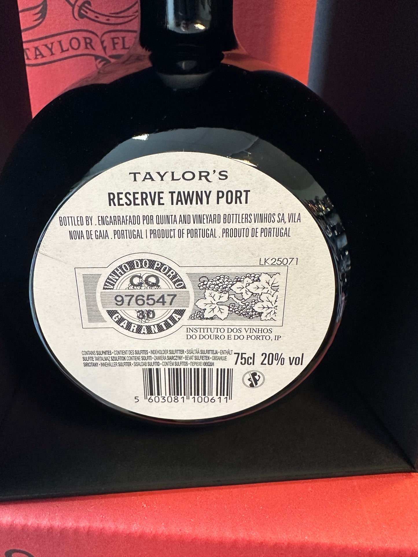 Taylor’s “ the globe “ limited edition