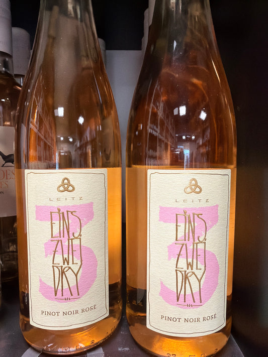 Eins Zwei Dry Pinot Noir Rosé 2024