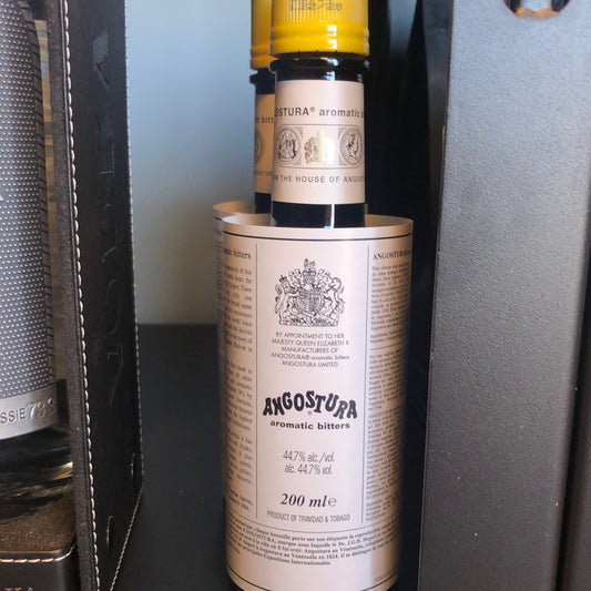 Angostura bitter