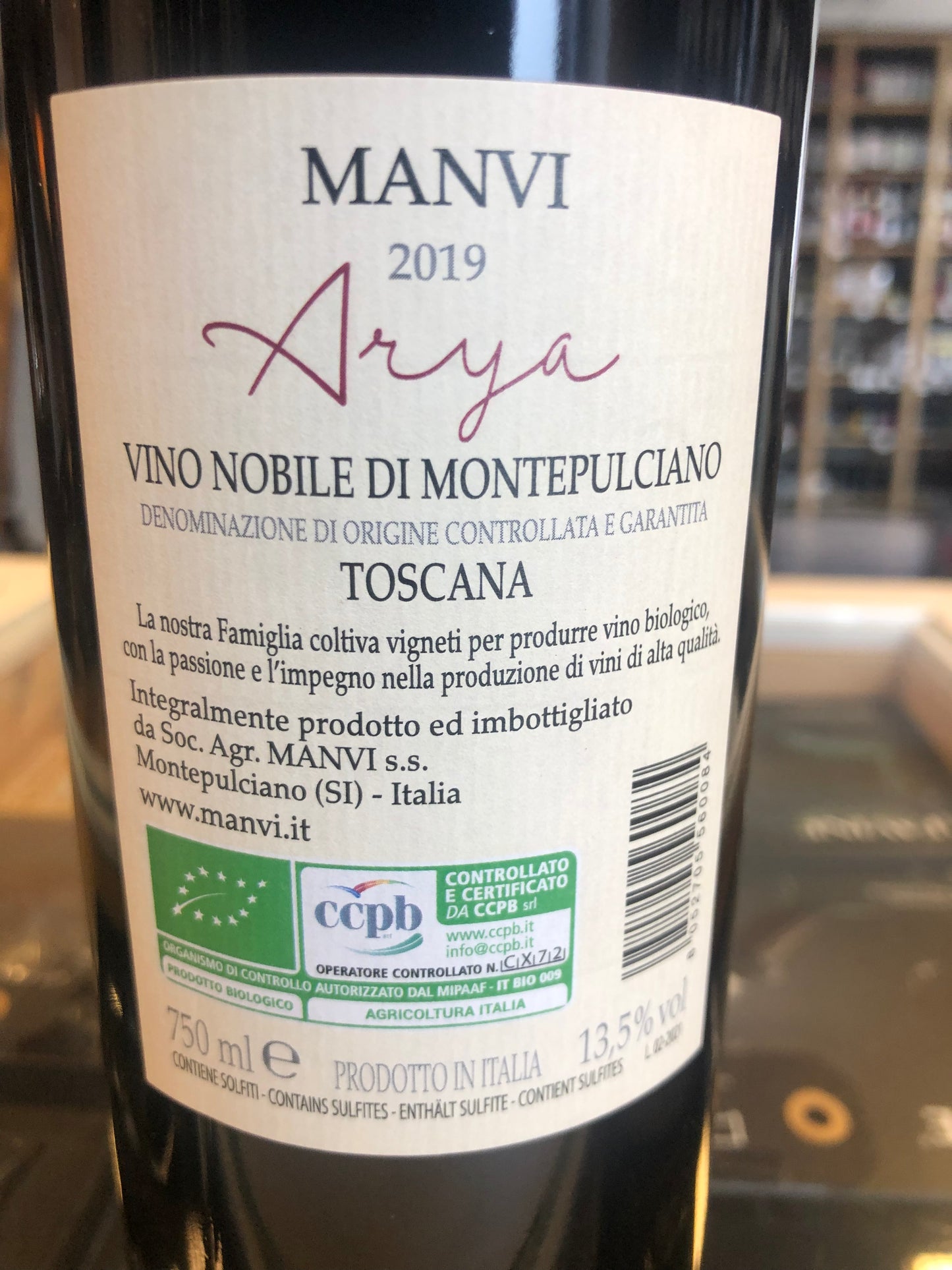 Arya Manvi Toscana 2019